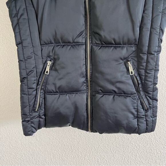 ZARA Trafaluc Puffer Knit Navy Blue Zip Vest Tan Faux Fur Collar - Picture 2 of 11